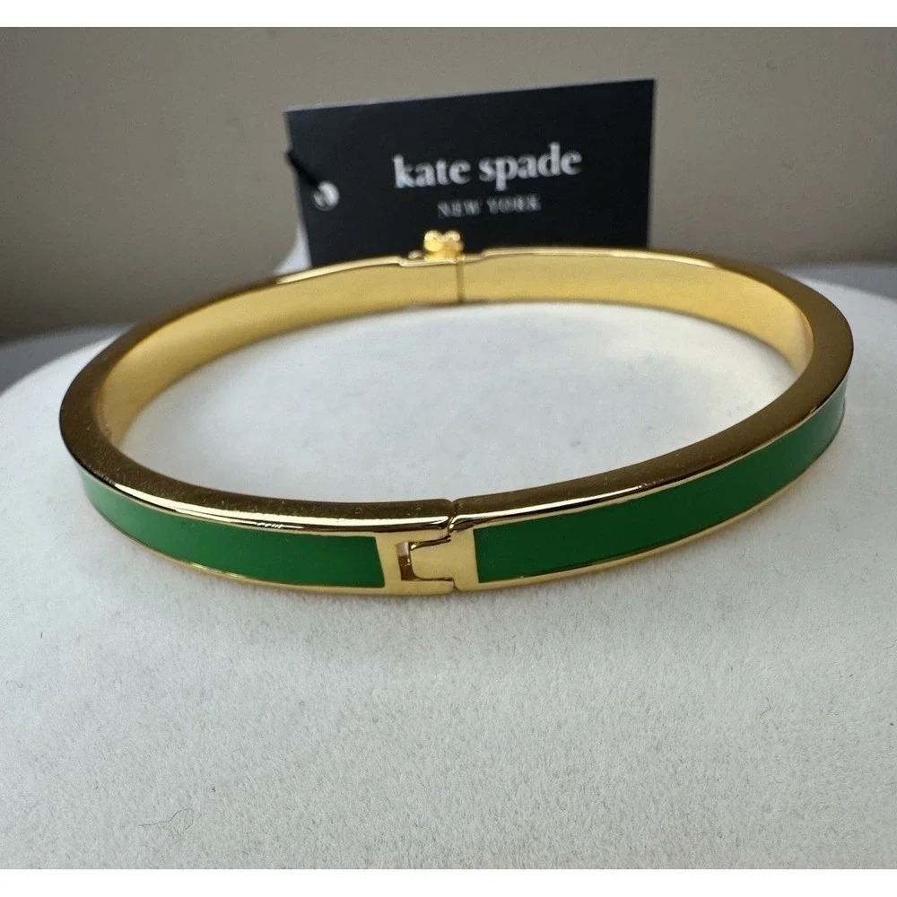 New Kate Spade New York Clover Green & Gold Hinged Bangle 7 Inch Gold Clasp - Picture 3 of 6
